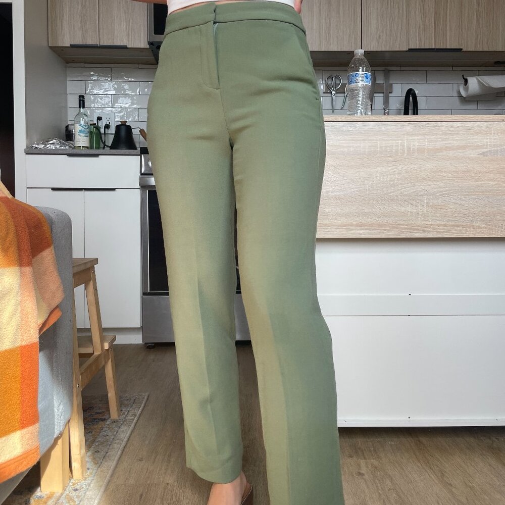 J. Crew Kate Straight Leg Pant in Four Season Stretch (Size 0)
